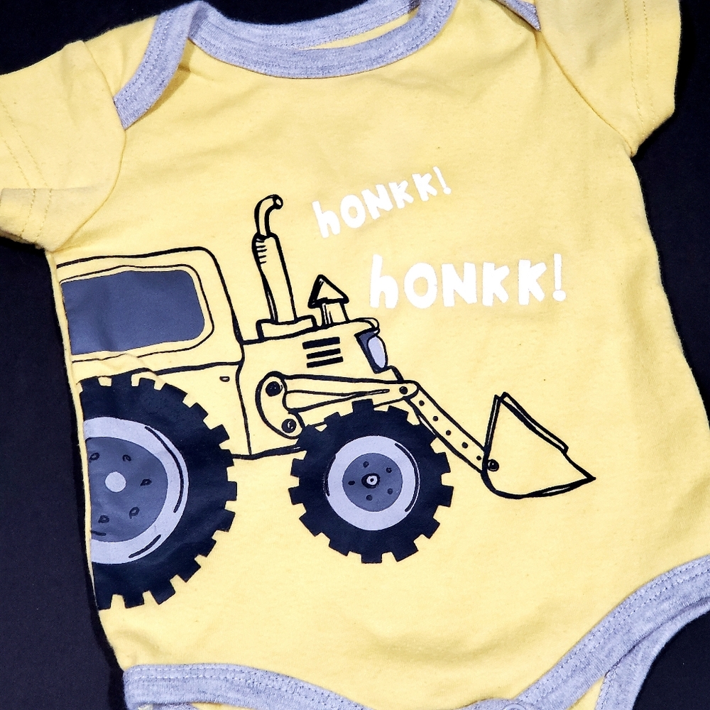 Swiggles Onesie Yellow Tractor Graphic Size 0-3m